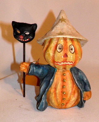 Beathay Lowe Pumpkin Parade Figurine
