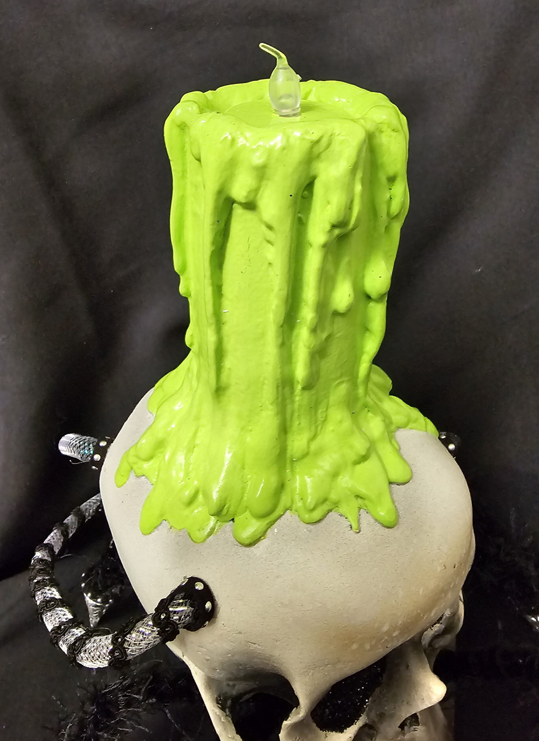 Katherines Collection Large Chaotic Spider Skull Candle 4 Katherines Collection Large Chaotic Spider Skull Candle - Image 4